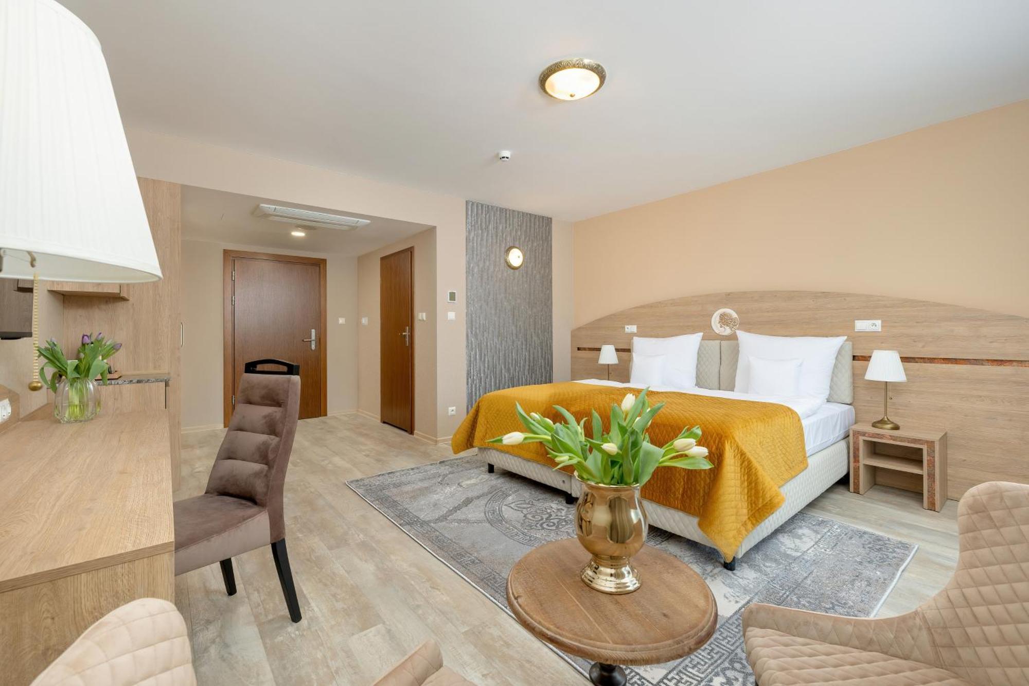 Juvena Hotel Wellness & Spa Adults Only ミエンジボジェ エクステリア 写真