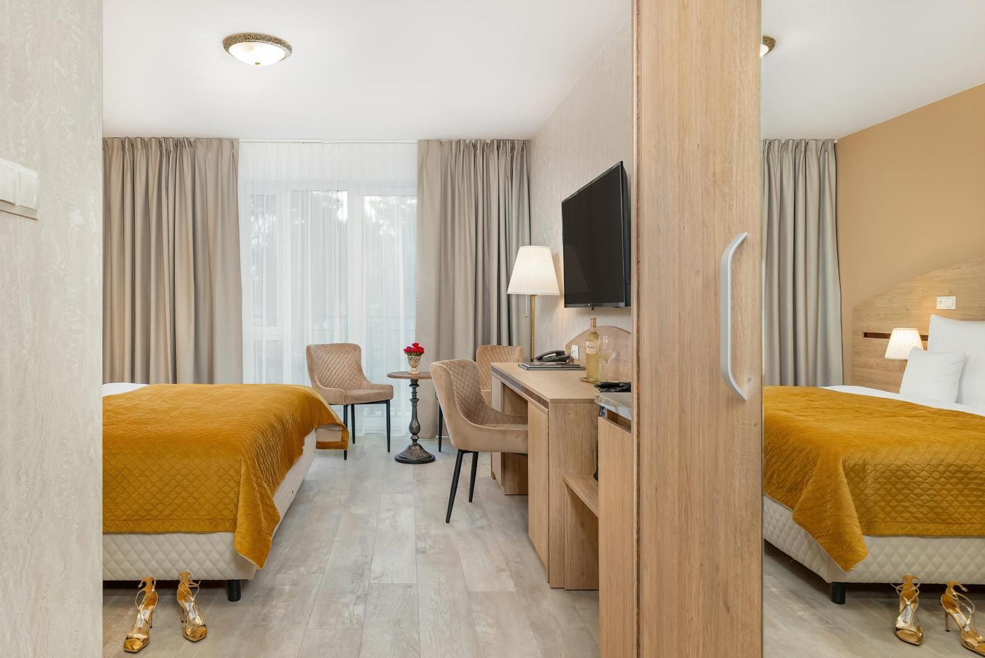Juvena Hotel Wellness & Spa Adults Only ミエンジボジェ エクステリア 写真